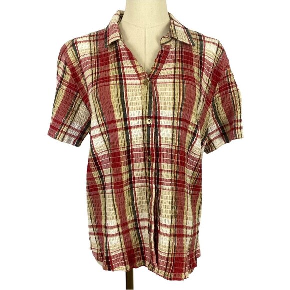 ⭐ 3/$15 Lemon Grass Large Cream Red Plaid Crinkle Short Sleeve Button Up Shirt - Picture 1 of 8